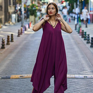 2022 femmes mode bohème combinaison décontracté ample à bretelles col en V dos nu Spaghetti sangle solide motif naturel uni teint - Product Image 1