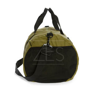 MOQ bajo, bolsa de lona deportiva impermeable personalizada, venta al por mayor, bolsas de lona de nuevo diseño hechas en Pakistán - Product Image 5