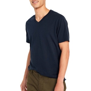 T-shirt col V personnalisé pour homme, 100 % coton, qualité supérieure, coupe décontractée, manches courtes, grammage lourd, anti-plis - Product Image 5