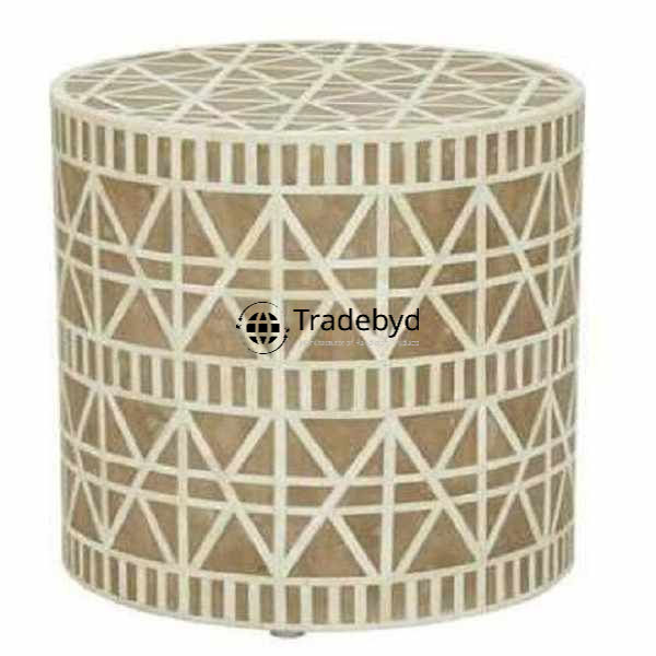 Available in different Colors