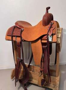 Selle de dressage de qualité supérieure pour les courses longues en plein air Grip confortable avec base solide en cuir durable - Product Image 3