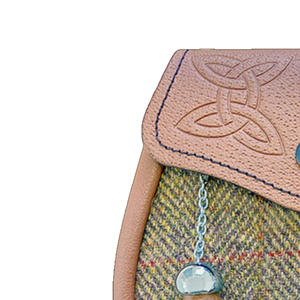 Sporran de cuero de alta calidad escocés a la venta cuero de vaca hecho a medida con botón de cuero Sporrans - Product Image 4