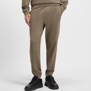 Ensemble de survêtement deux pièces pour homme en matière chaude pour les acheteurs en gros, vêtements décontractés d'hiver avec poignets côtelés, poches latérales et capuche - Product Image 2