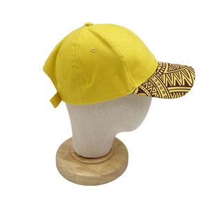 Chapeaux de Baseball brodés personnalisés de haute qualité avec motif de points d'impression bouffante Caractéristiques communes du tissu de style de rue sportif - Product Image 2