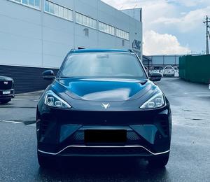 SUV AIPHAA T AWD 2023 con Batería de Litio, Neumáticos R18, Asientos de Cuero, Cámara Trasera, Techo Panorámico, Faros LED - Product Image 1