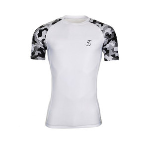 T-shirt de compression pour homme à prix réduit, personnalisable avec logo, en Spandex/Polyester, léger, séchage rapide, haut de sport - Product Image 2