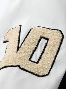 แจ็คเก็ตแบบมีฮู้ดสำหรับฤดูหนาวเล่นเบสบอลวิทยาลัยสีฟ้าอ่อนมีซิปปิดได้ทั้งชายและหญิงสองโทนสีตัดกันแขนสีขาว - Product Image 5