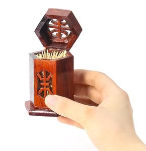 Beau support de cure-dents tournant en bois fabriqué à la main porte-distributeur de cure-dents pour la maison et le restaurant - Product Image 3