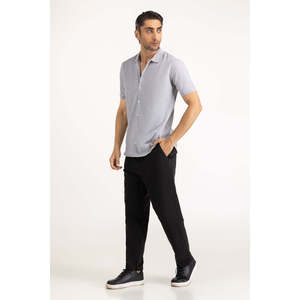 100% Poliéster para Polo de Corte Regular MN-PSH-SS25-007, Tejido de Punto de Alta Calidad, Corte Ajustado, Liso Teñido, Bordado Sólido - Product Image 1