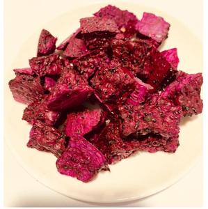 Red White Dragon Fruit Snack Rodajas de pitaya secas Vietnam Exotic Tropical Treat Premium Healthy Vegan Gluten Free Clean Label - Product Image 1