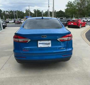 Ford Fusion Hybride SE 2024 d'occasion, conduite à gauche, boîte manuelle/automatique, berline, sièges en cuir, caméra de recul, essence/électrique, écran tactile - Product Image 5