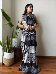 Vêtements de soirée exclusivement conçus en noir et blanc Hand Block Bagru Imprimé Soft Malmal Cotton Saree With Blouse idéal pour la revente - Product Image 4