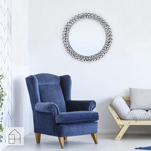 Miroir mural en métal argenté avec cadre en diamant radiant pour une élégance intemporelle et des reflets époustouflants dans une décoration intérieure moderne - Product Image 5