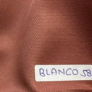 Tissu satiné 100% polyester de haute qualité 120gsm pour chemise et vêtements de nuit d'extérieur pour filles faisant des chemises en poly coton Blanco - Product Image 3