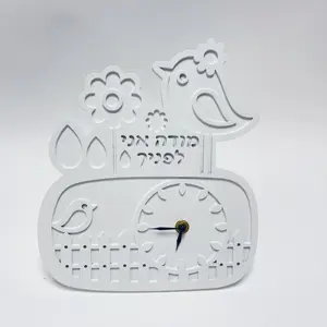 Kid's Room Decoration Animal-Shaped Indoor Wood Wall Clock Kindergarten Desk & Table Clock