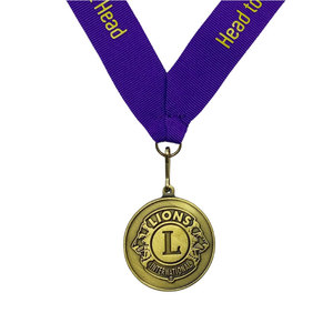 Médaille en laiton estampillé avec logo personnalisé frappé avec lanière en polyester - Product Image 3