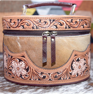 Dazzling Diva Stylish and Durable Cosmetic Bag Geometric Pattern Cowhide Tooling Leather Black White Print with Zipper Closure - Product Image 4