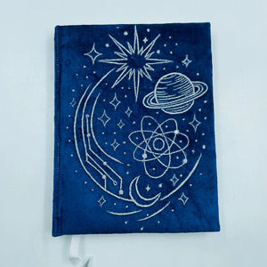 Agenda Escolar de Lujo con Diseño de Bordado Celestial Zari, Tela de Terciopelo, Hecha a Mano, Colores Personalizables, Logotipo Personalizado - Product Image 1