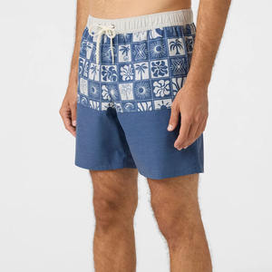 Pantalones Cortos Casuales de Alta Calidad para Hombre con Cierre de Cordón, Colores y Diseños Personalizados, 100% Poliéster, Secado Rápido y Transpirable - Product Image 3