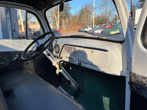 Soporte Personalizado de Grado Industrial OEM para Camioneta F-or-d F-100 Usada de 1952 - Product Image 4