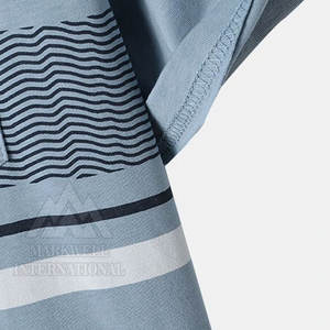 T-shirt pour homme uni, tissu doux, fabriqué en usine, durable, facile à porter, t-shirt en ligne - Product Image 5