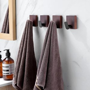 Ganchos de pared de madera maciza Abrigo resistente y batas Riel colgante Almacenamiento de baño montado en la pared - Product Image 6