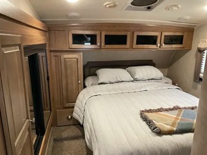 Vendeur vérifié pour Forest River FLAGSTAFF CLASSIC SUPER LITE 8528CKWSA 2017 disponible à la vente - Product Image 3