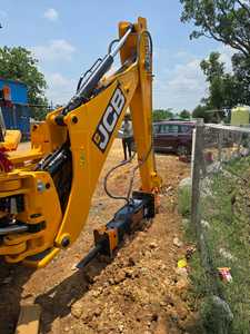 รถตักล้อยาง JCB 3DX Plus แบบแบ็คโฮล ขับเคลื่อน 4 ล้อ เครื่องยนต์ดีเซล 74 แรงม้า แรงบิดสูง - Product Image 3