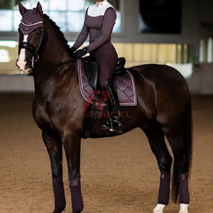 Almohadilla de sillín ecuestre inglesa con estilo, forro suave y transpirable, diseño acolchado duradero, soporte cómodo para caballos - Product Image 3