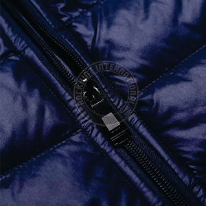 Veste matelassée coupe-vent en gros, personnalisée, légère, matelassée, ample, à capuche, en duvet pour femmes - Product Image 6