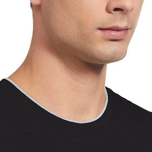 Camiseta sin mangas con cuello redondo para hombre, color negro sólido, logotipo personalizado, tejido transpirable, ropa deportiva para gimnasio, estilo informal, culturismo, marca fabricada - Product Image 5