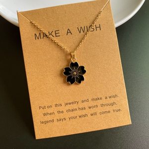 Collier ras du cou tendance en alliage de zinc avec pendentif fleur style coréen pour femme, couleurs blanc et jaune, cadeau d'été, vente en gros - Product Image 1