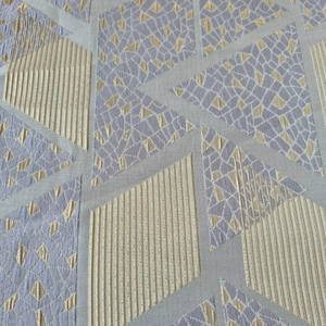 Tela Brocada Jacquard Turca Ultra Suave con Brillo, 100% Poliéster Metálico, Transpirable, de Secado Rápido, para Abayas, Ropa de Estar por Casa, para Niñas - Product Image 1