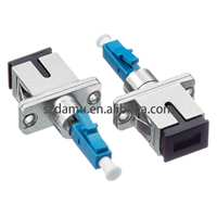 Adaptor Serat Optik Singlemode DAMU LC/UPC ke SC/UPC, Flange Coupler Male ke Female 1260-1650nm untuk Rak Telekomunikasi Pusat Data