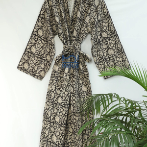 Peignoir de bain Kantha en coton beige bohème indien imprimé à la main Vente en gros Vêtements de nuit pour femmes Robe maxi kimono - Product Image 6