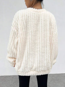 Personalizado otoño invierno cálido cuello redondo Simple moda mujer suéter sólido terciopelo pulóver mujer sudadera Haus Industries - Product Image 3