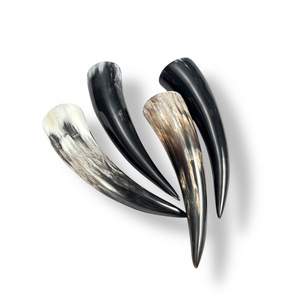 Cuerno para beber vikingo de alta calidad, diseño grabado, Cuerno grande para beber Vikingo, soporte para taza, venta directa de fábrica, personalizado - Product Image 1