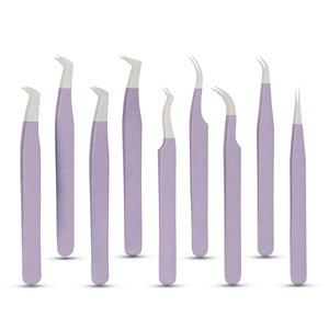 Pince à épiler professionnelle pour extensions de cils, garantissant un flux de travail fluide et efficace, couleurs et logo personnalisés. - Product Image 1