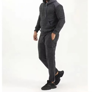 Chándal personalizado de dos piezas de algodón y poliéster transpirable para correr, chándal informal con patrón de retazos que incluye todos los tamaños, bolsillo de invierno - Product Image 1