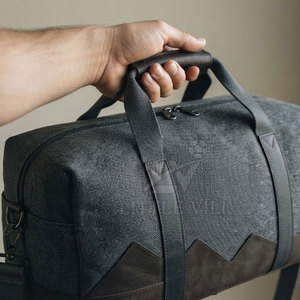 Sac de sport léger de premier choix, grande capacité 30-40L, pour la gym, le fitness, les voyages, le transport d'équipement sportif, design personnalisé, vente en gros - Product Image 4