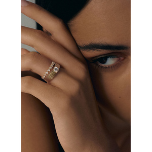 Anillo Solis con Diamante Redondo de 0.5 Quilates y Diseño Acanalado para Compromiso - Product Image 2