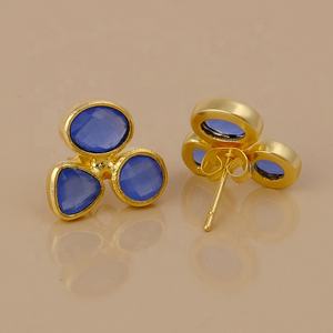 ชุดคอลเลตต์พลอยสีขาวแบบคลาสสิกต่างหูชุบทองมีสไตล์สำหรับเครื่องประดับงานหมั้น - Product Image 5