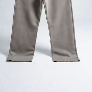 Pantalon de jogging décontracté en coton pour homme, coupe ample, avec cordon de serrage, taille mi-haute, respirant et écologique, personnalisable avec logo - Product Image 1