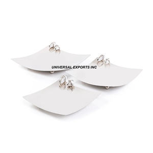 Juego de tres bandejas cuadradas para chocolate Acabado en plata Plato de chocolate hecho a mano Diseñador superventas Nueva bandeja para chocolate - Product Image 1