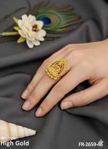 Bagues de doigt en or de haute qualité, bijoux ethniques indiens traditionnels, bagues statement faites à la main, idéales pour les mariages - Product Image 3