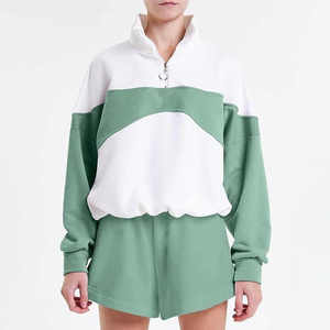 Conjunto de Sudadera con Capucha y Pantalones Cortos de Felpa de Algodón para Mujer, Diseño Personalizado Profesional - Product Image 1