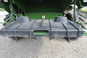 รถเกี่ยวข้าวใหม่ ปี 2022 ยี่ห้อจอห์น เดียร์ รุ่น S790 พร้อมส่งทั่วโลก รถเกี่ยวข้าวจอห์น เดียร์ - Product Image 6