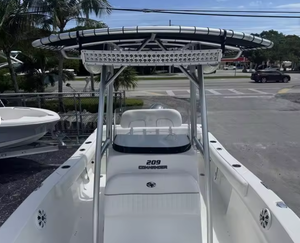 Bateau de pêche sportif et de loisirs Premiumm Commander CenterConsole d'occasion 2015, durable, pour l'aventure en famille, 20 pieds avec remorque - Product Image 5