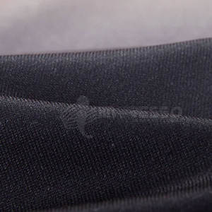 Survêtements pour hommes de la meilleure qualité pour l'hiver Motif solide Conception respirante-Prix de gros à bas quantité minimale de commande Fabriqué au Pakistan - Product Image 4