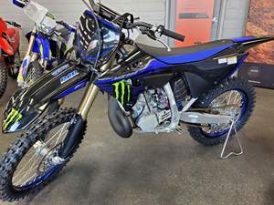Meilleure offre pour les motos tout-terrain Yamaha YZ 250F 2015-2026 neuves/d'occasion d'origine - Product Image 4